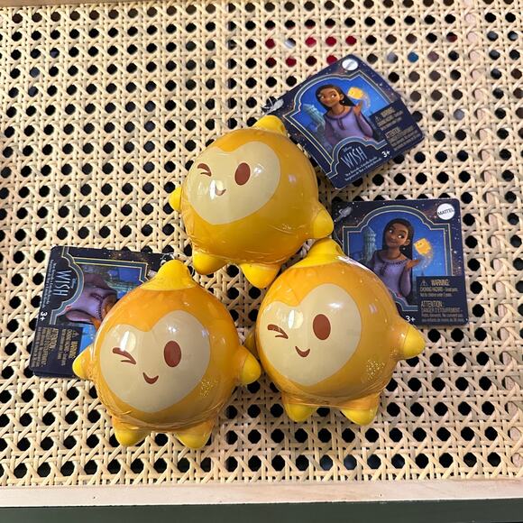 NWT Disney’s Wish Movie Star Reveals Surprise Collectible Doll Figure LOT OF 3 - Picture 2 of 7